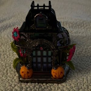 Bath and body works haunted mansion plug-in